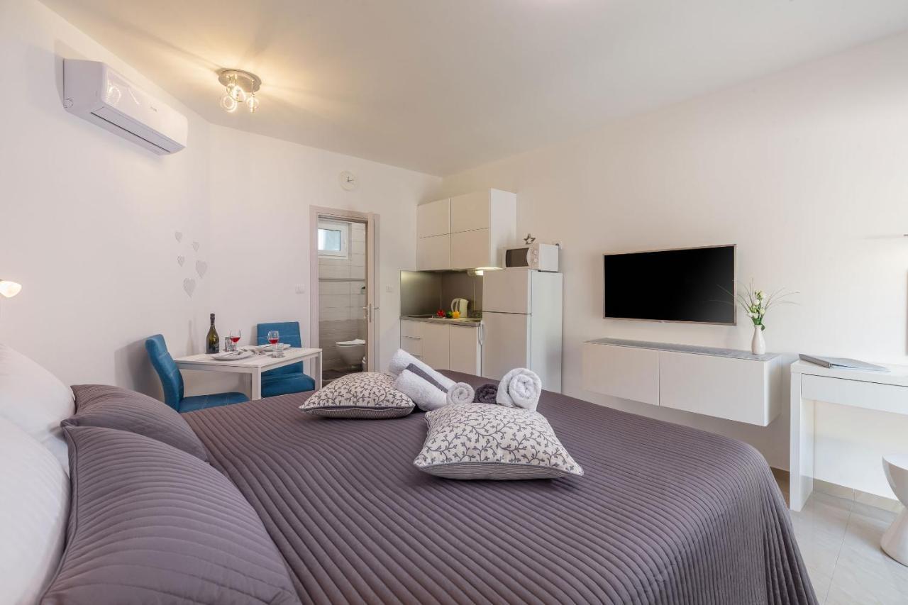 Evita Fazana Premium Studio Apartments Fažana Exterior foto